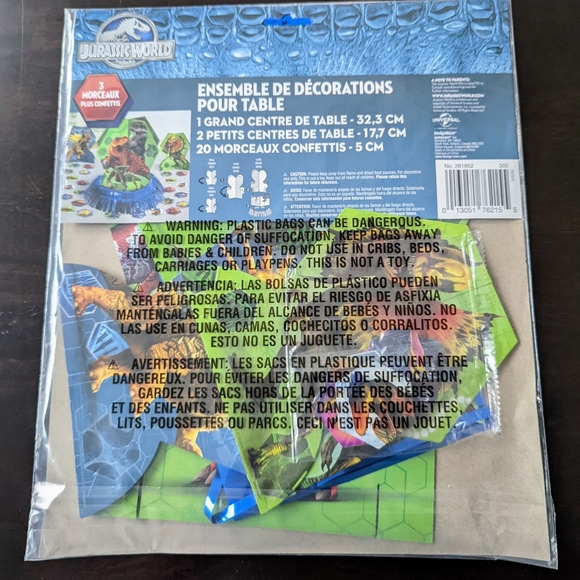 Jurassic World Table Decorating Kit Dino Hybrid Birthday Party Decorations - Picture 2 of 2